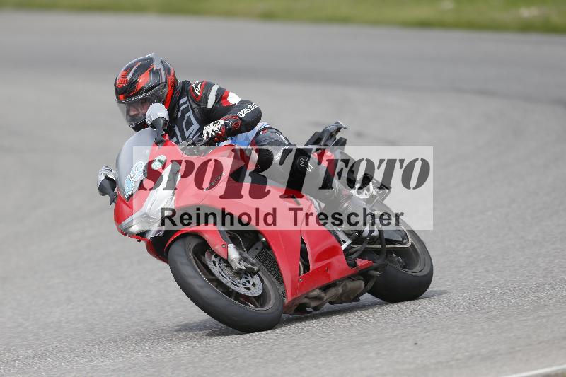 /09 19.04.2026  Caremotion get faster ADR/Gruppe gruen/42